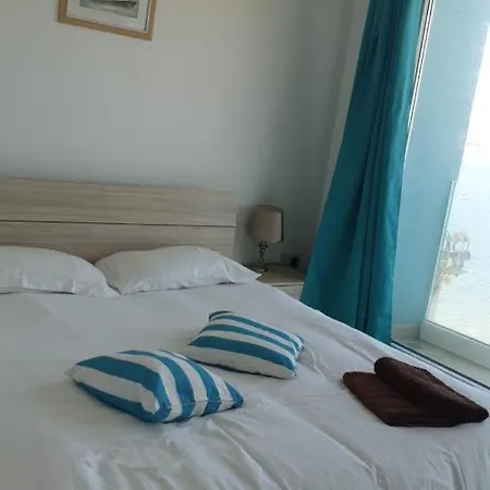 Flat 3 Blue Waves St. Paul's Bay